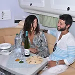 Luxury Boat Karamba * サンミゲル・デ・アボナ