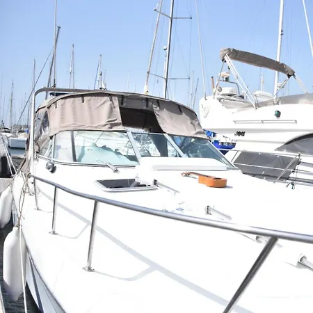 Luxury Boat Karamba Σαν Μιγκέλ ντε Αμπόνα