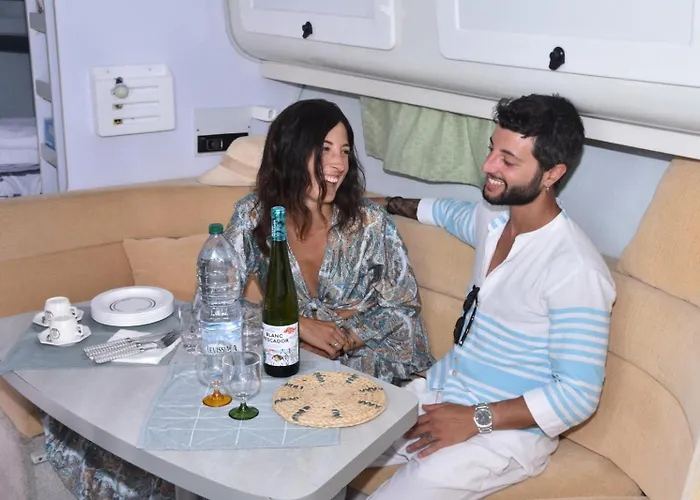 Luxury Boat Karamba * 산미겔데아보나