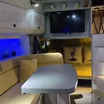 Luxury Boat Karamba Botel *