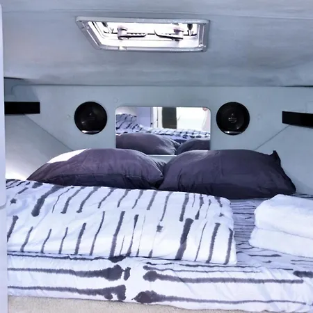 Luxury Boat Karamba * سان ميغيل ذي أبونا